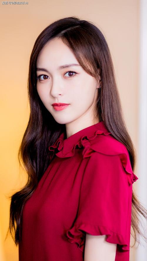 李沁最新爆料,揭秘演艺生涯背后的心路历程 第1张 李沁最新爆料,揭秘演艺生涯背后的心路历程 第1张